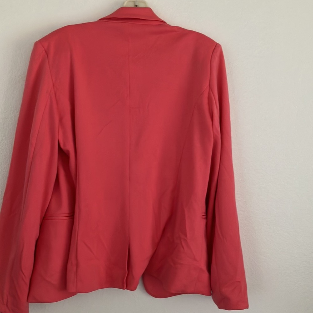 FINAL MARKDOWN Free hug blazer large - Picture 4 of 4
